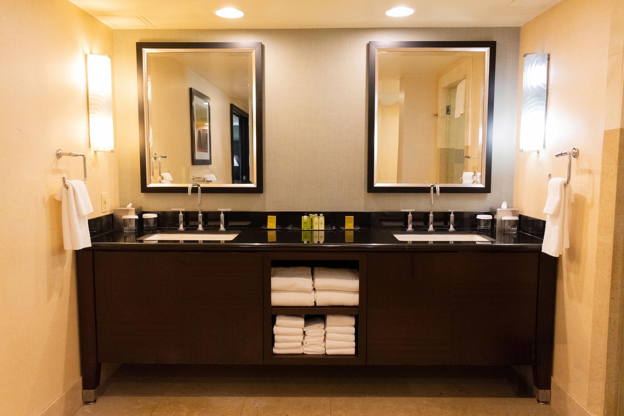 Doubletree By Hilton San Jose Hotel Bagian luar foto