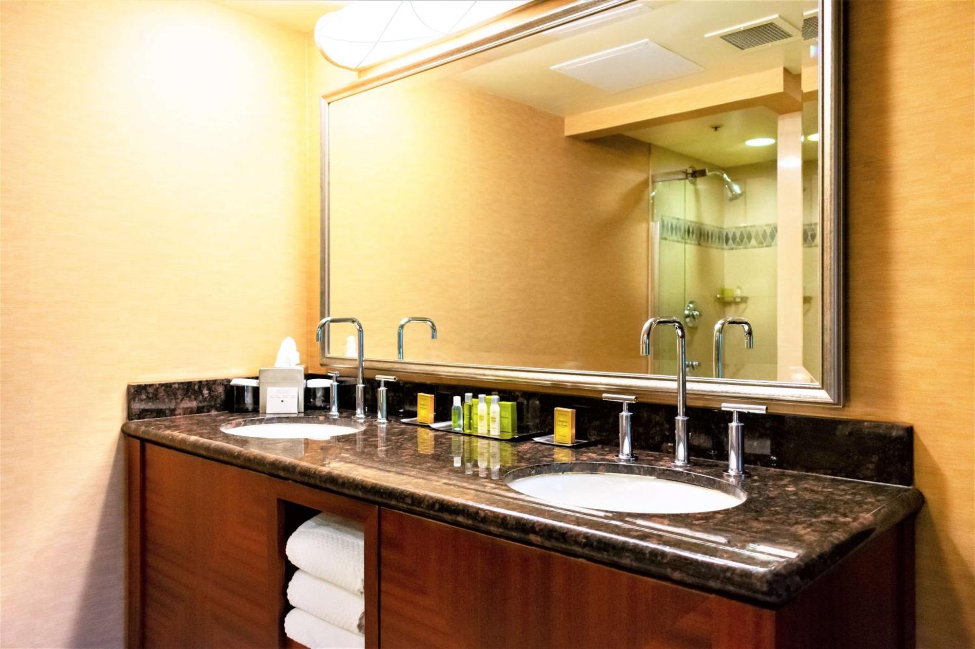 Doubletree By Hilton San Jose Hotel Bagian luar foto