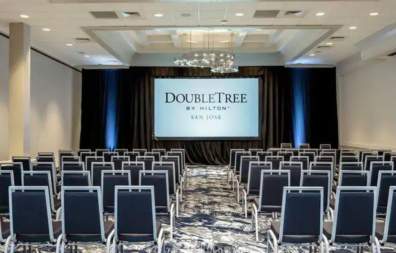 Doubletree By Hilton San Jose Hotel Bagian luar foto